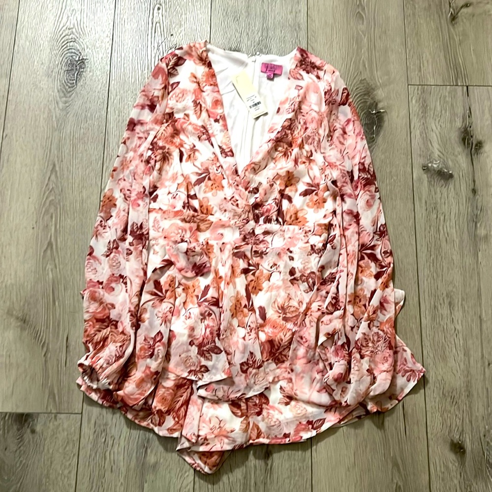 Francesca dress size XS.